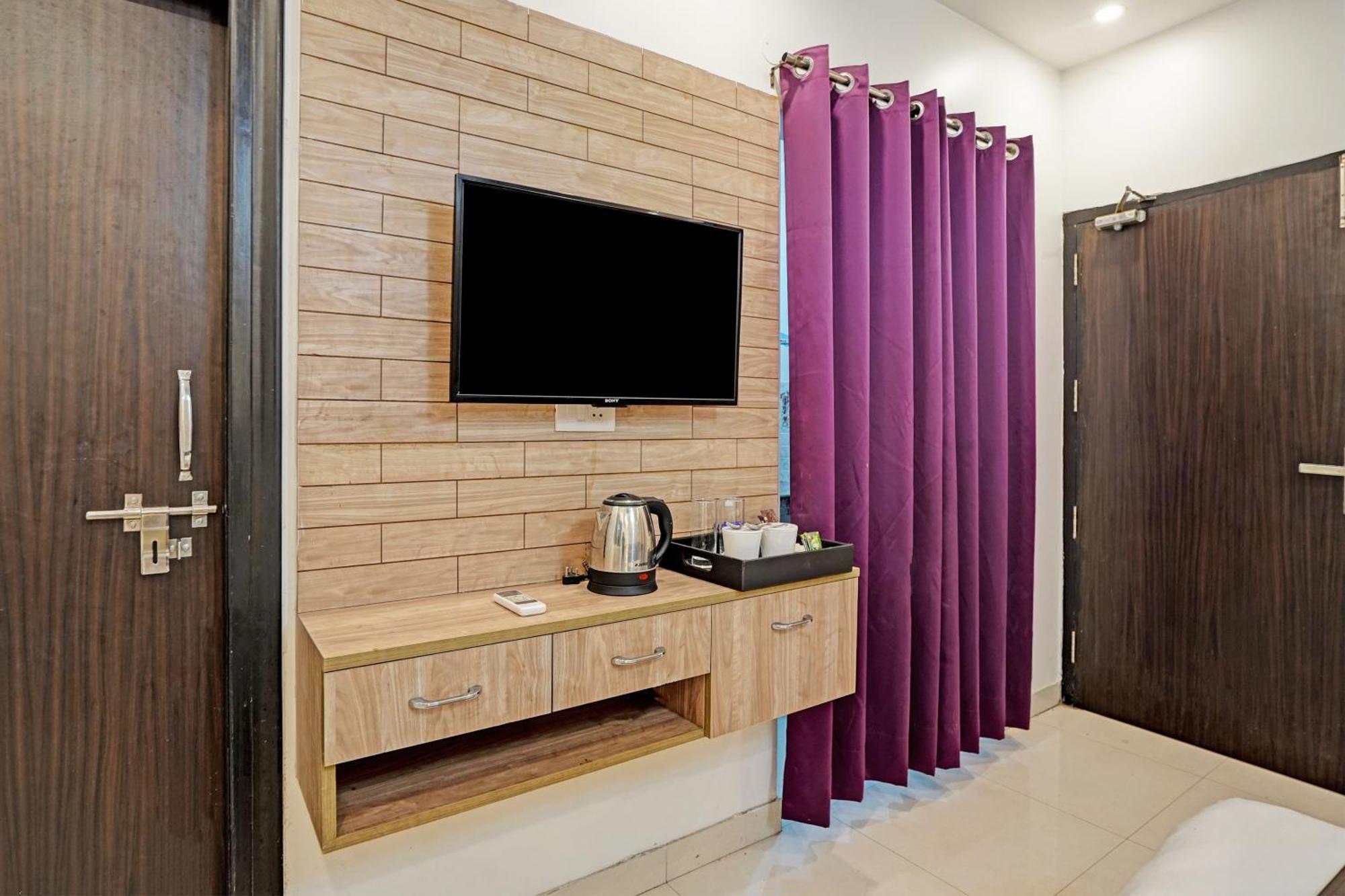 Hotel O Babil Palace Near Omaxe Celebration Mall Gurgaon Zewnętrze zdjęcie